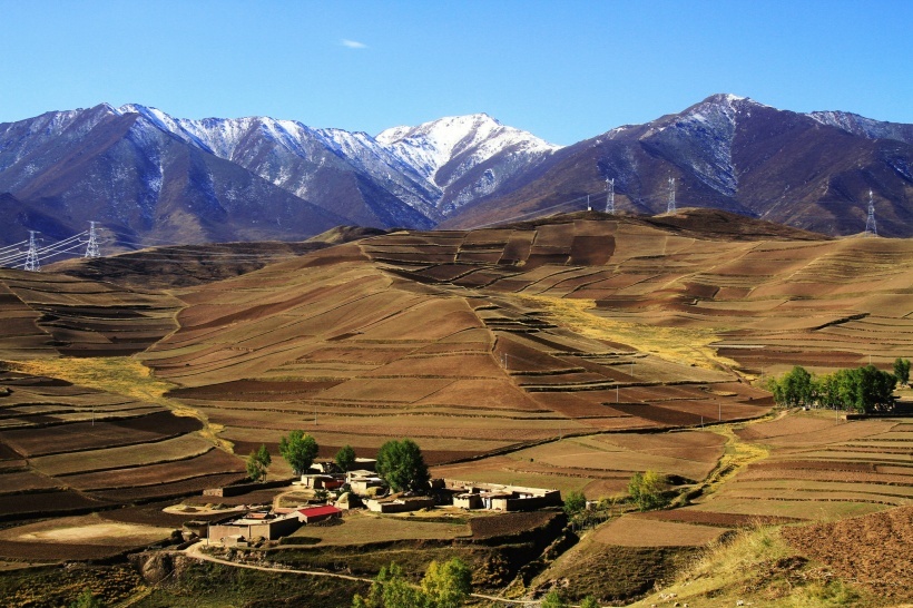 甘肃，嘉宾云集，观众热情洋溢