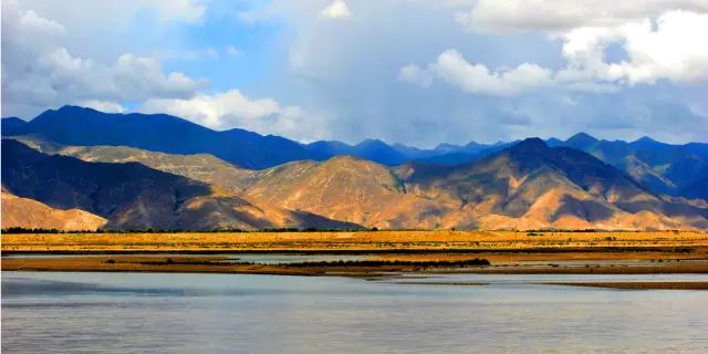 探寻西藏，心灵的净土之旅